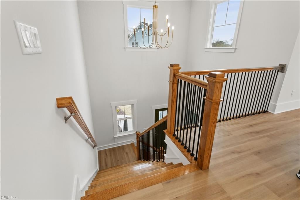 Yorktown, Virginia, 23693, United States, 5 Bedrooms Bedrooms, ,4 BathroomsBathrooms,Residential,Active,1936113