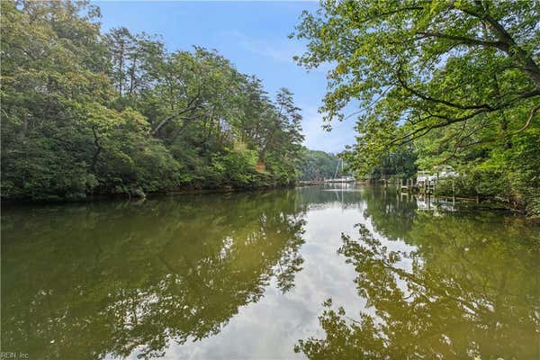 147 OYSTER COVE LNDG, HARTFIELD, VA 23071, photo 3 of 38