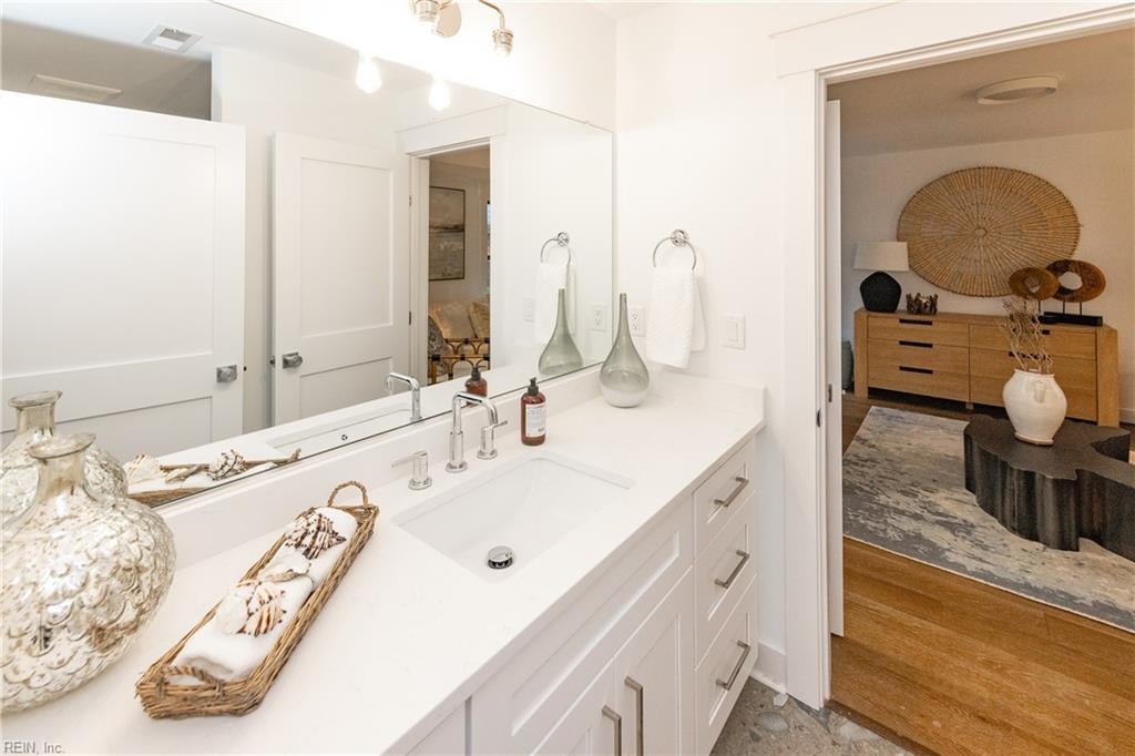 Virginia Beach, Virginia, 23451, United States, 4 Bedrooms Bedrooms, ,4 BathroomsBathrooms,Residential,Active,2001078