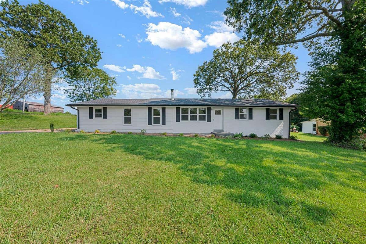 4456 MORGANTOWN RD, BOWLING GREEN, KY 42101, photo 1 of 31