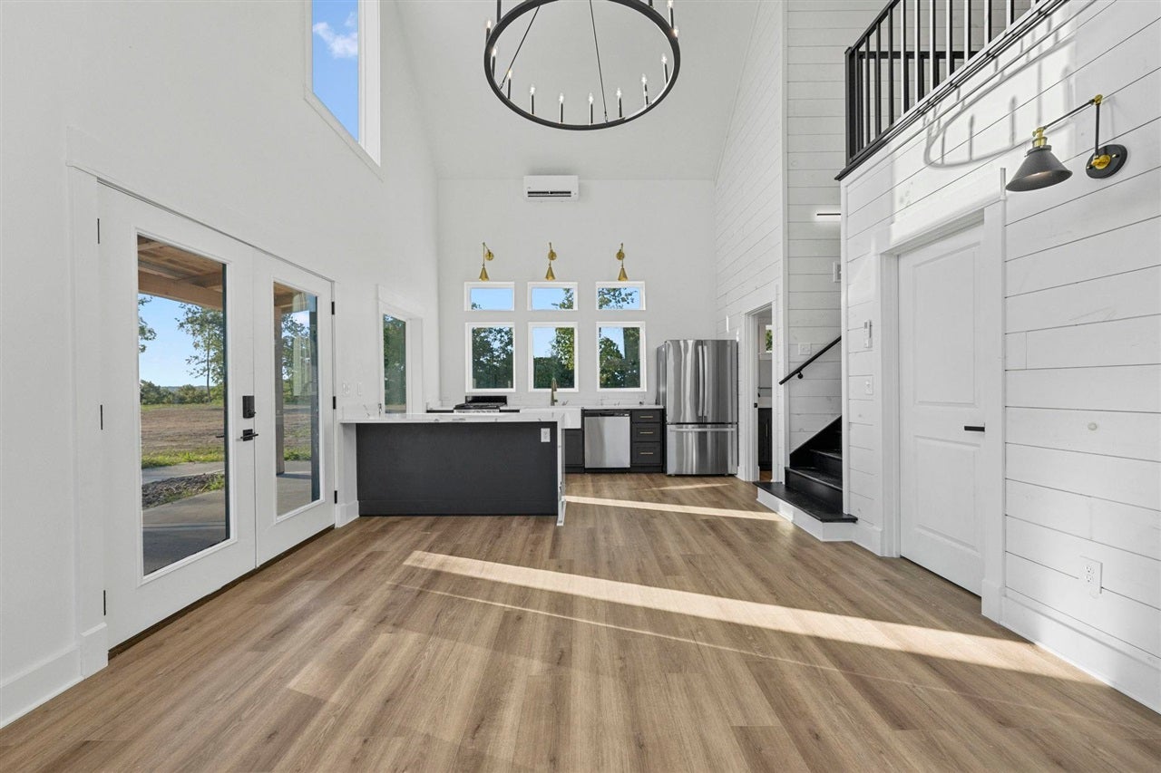 Bowling Green, Kentucky, 42101, United States, 3 Bedrooms Bedrooms, ,2 BathroomsBathrooms,Residential,Active,1920252