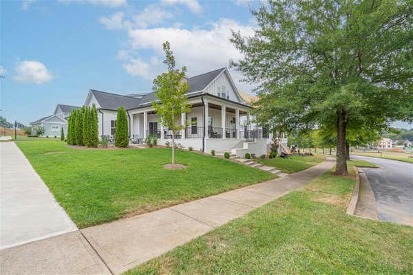 880 VILLAGE WAY, BOWLING GREEN, KY 42103 - Image 1