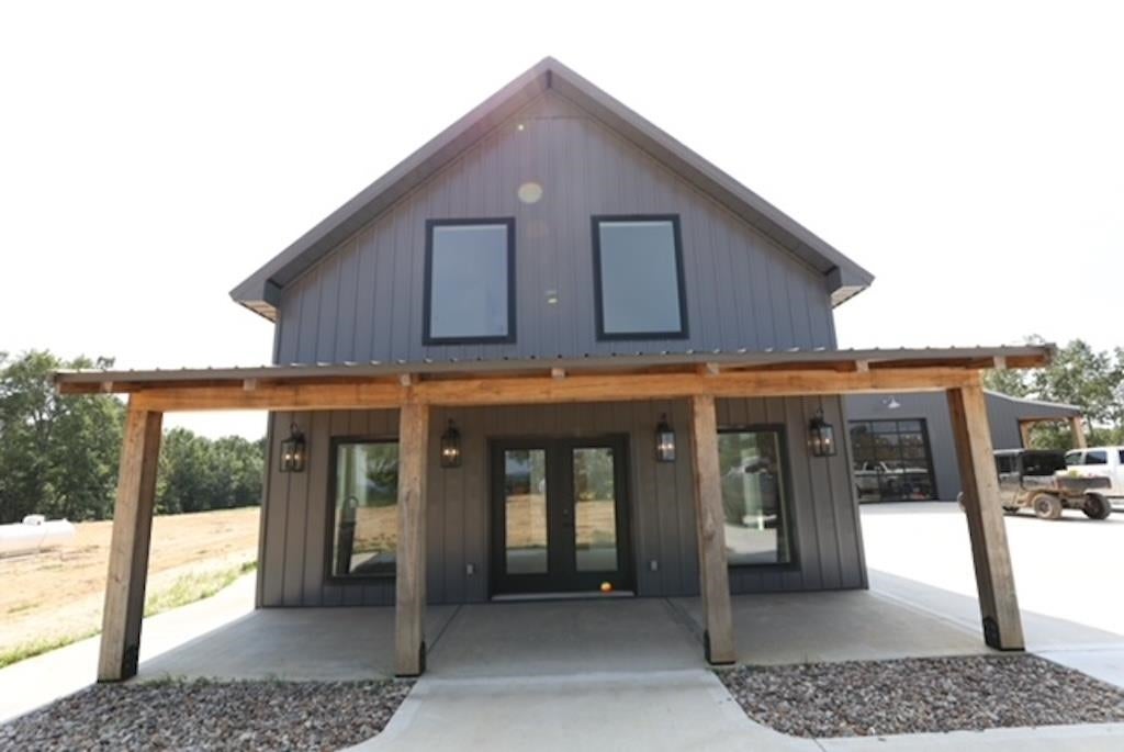 Bowling Green, Kentucky, 42101, United States, 3 Bedrooms Bedrooms, ,2 BathroomsBathrooms,Residential,Active,1920252