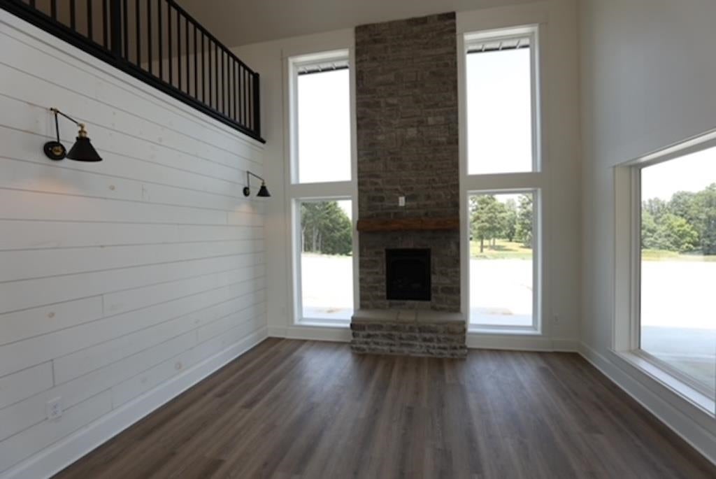 Bowling Green, Kentucky, 42101, United States, 3 Bedrooms Bedrooms, ,2 BathroomsBathrooms,Residential,Active,1920252