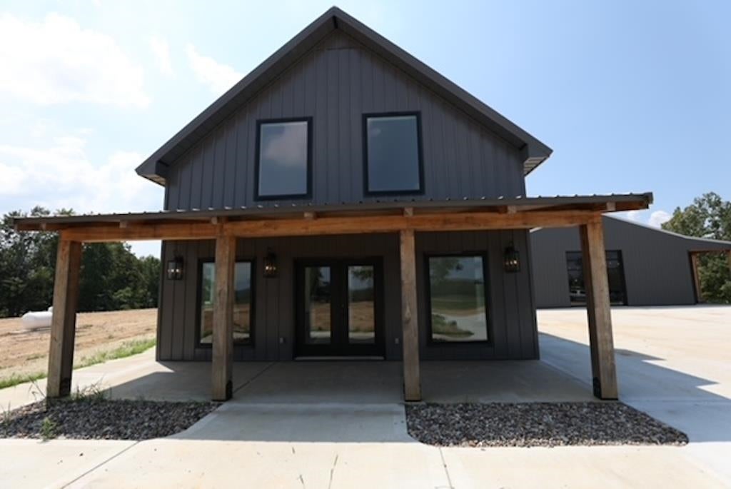 Bowling Green, Kentucky, 42101, United States, 3 Bedrooms Bedrooms, ,2 BathroomsBathrooms,Residential,Active,1920252