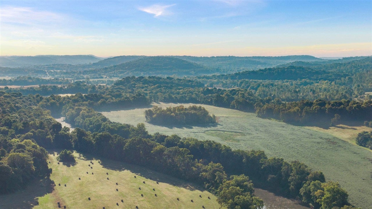 Bowling Green, Kentucky, 42101, United States, 3 Bedrooms Bedrooms, ,2 BathroomsBathrooms,Residential,Active,1920252