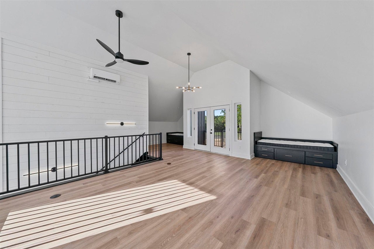 Bowling Green, Kentucky, 42101, United States, 3 Bedrooms Bedrooms, ,2 BathroomsBathrooms,Residential,Active,1920252