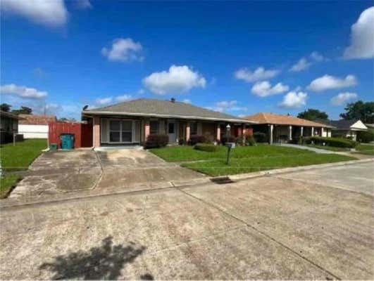 1252 KING DR, MARRERO, LA 70072 - Image 1