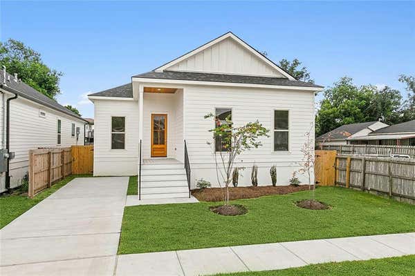 6065 WICKFIELD DR, NEW ORLEANS, LA 70122 - Image 1