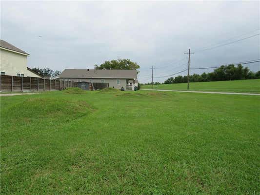 107 JEFFERSON HEIGHTS AVE, JEFFERSON, LA 70121 - Image 1