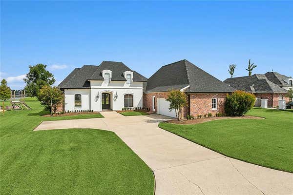 137 OXBOW DR, LA PLACE, LA 70068 - Image 1