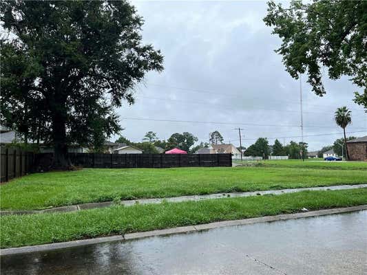 3104 ROSETTA DR, CHALMETTE, LA 70043, photo 2 of 2