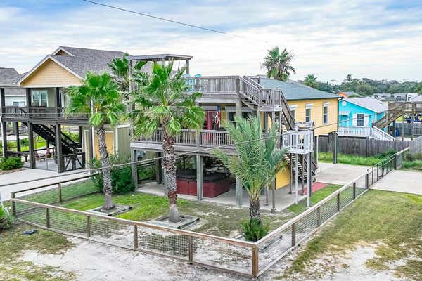 1103 S MAGNOLIA ST, ROCKPORT, TX 78382 - Image 1