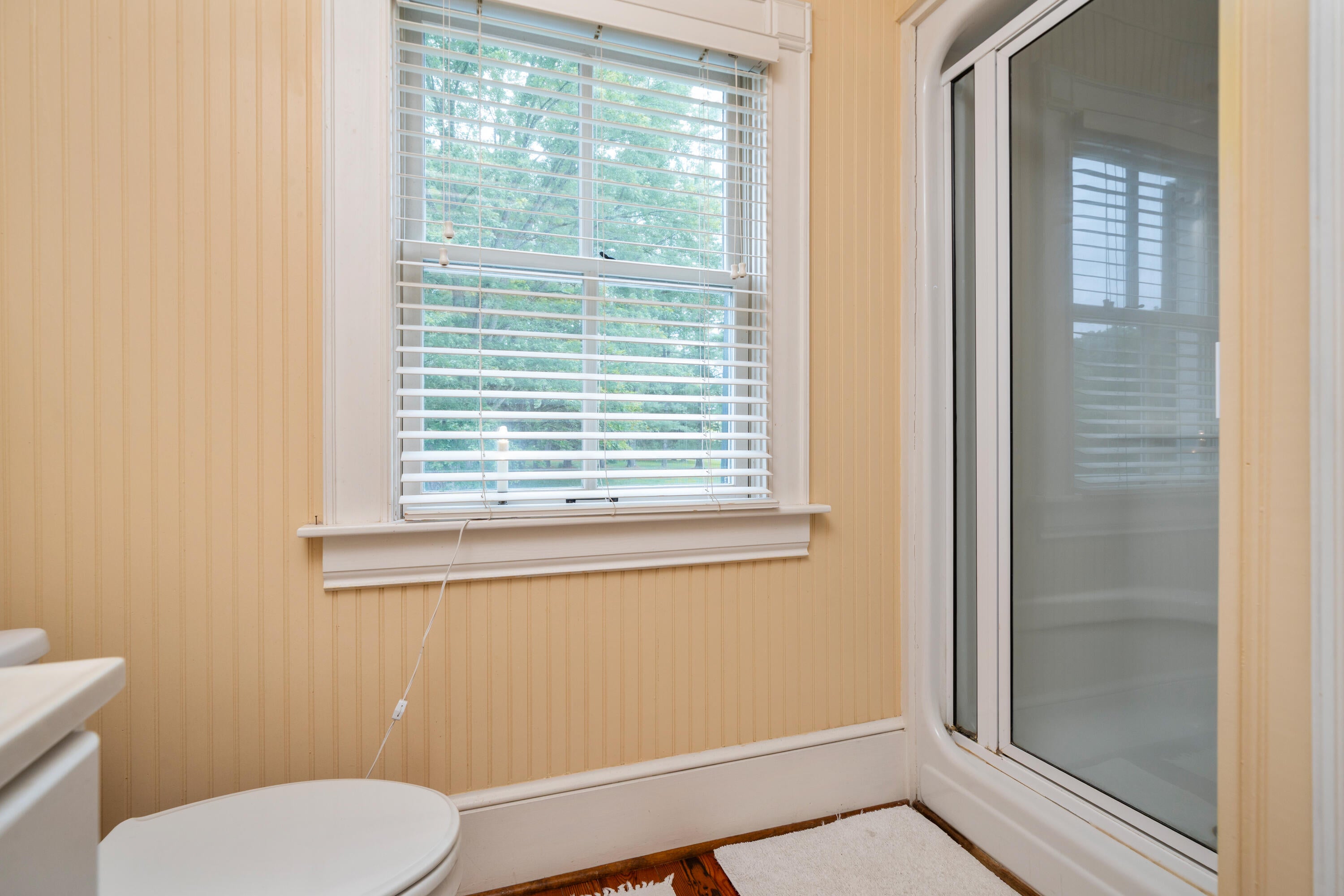 Troutville, Virginia, 24175, United States, 5 Bedrooms Bedrooms, ,4 BathroomsBathrooms,Residential,Active,1965837