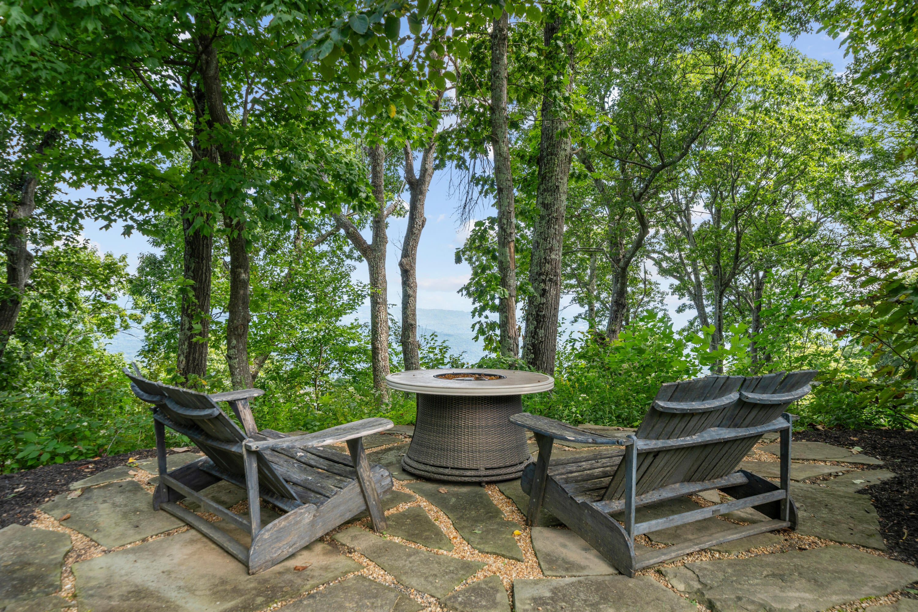 Bent Mountain, Virginia, 24059, United States, 5 Bedrooms Bedrooms, ,5 BathroomsBathrooms,Residential,Active,1941393