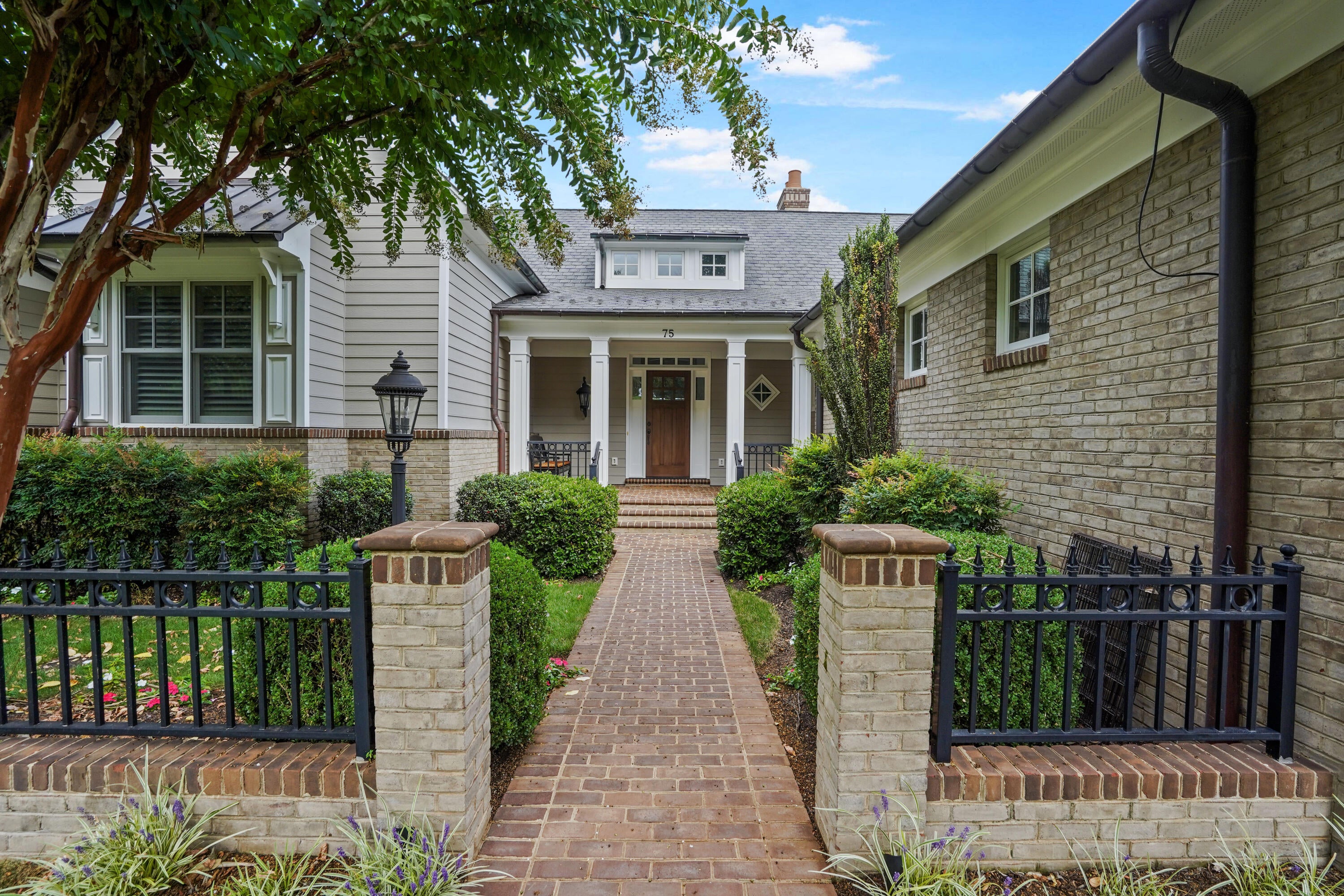 Penhook, Virginia, 24137, United States, 4 Bedrooms Bedrooms, ,5 BathroomsBathrooms,Residential,Active,1952443