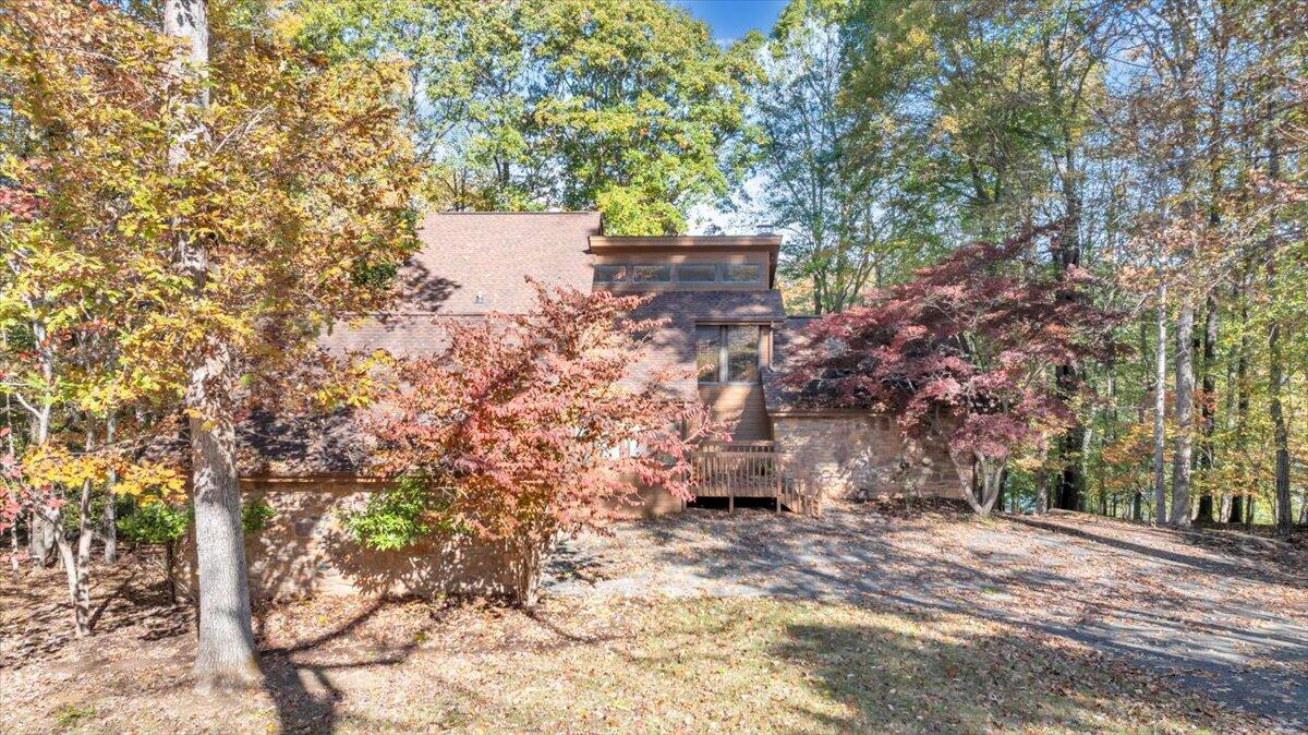 Wirtz, Virginia, 24184, United States, 4 Bedrooms Bedrooms, ,4 BathroomsBathrooms,Residential,Active,2007035