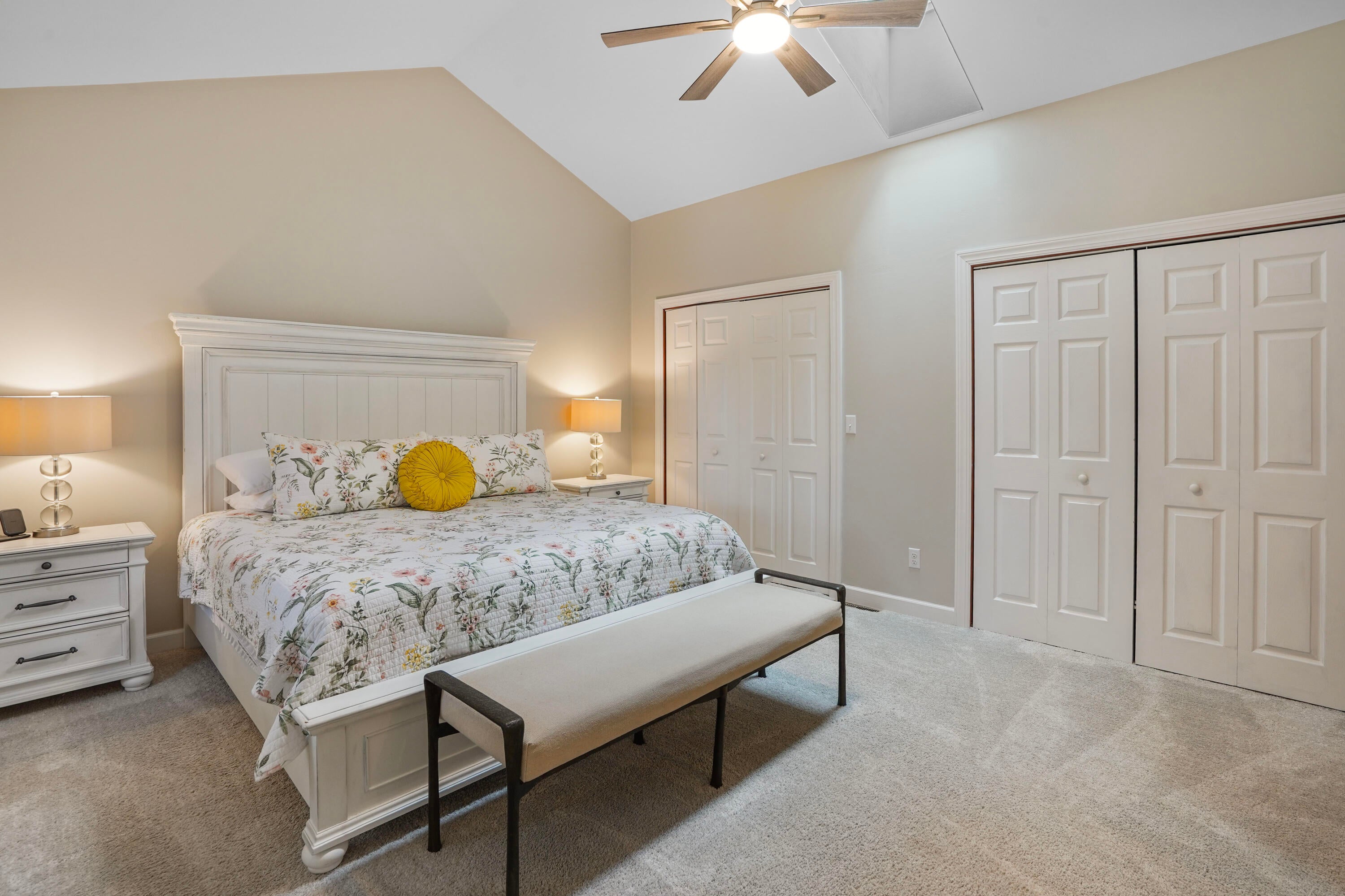 Moneta, Virginia, 24121, United States, 4 Bedrooms Bedrooms, ,4 BathroomsBathrooms,Residential,Active,1988441