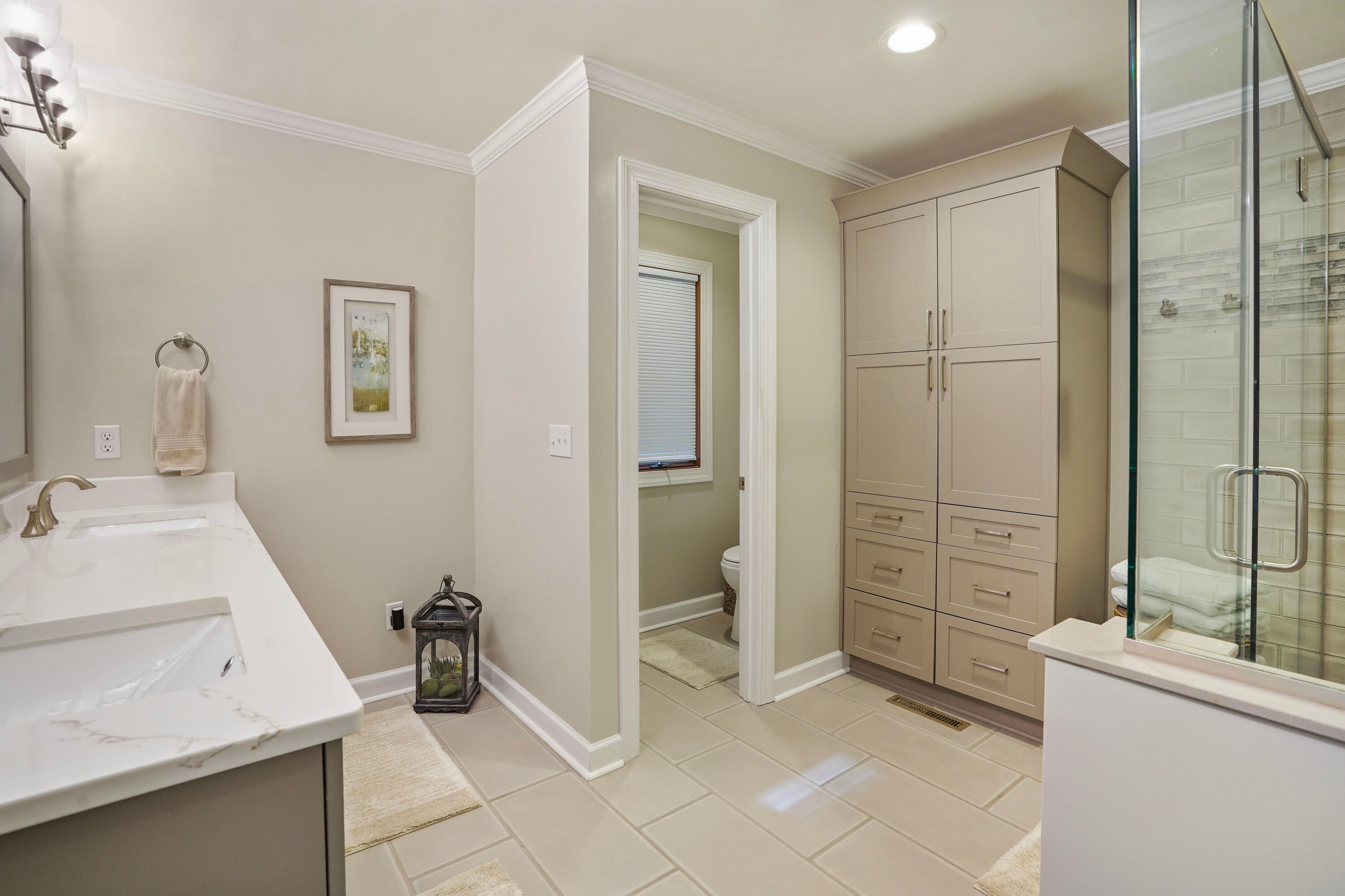 Moneta, Virginia, 24121, United States, 4 Bedrooms Bedrooms, ,4 BathroomsBathrooms,Residential,Active,1988441