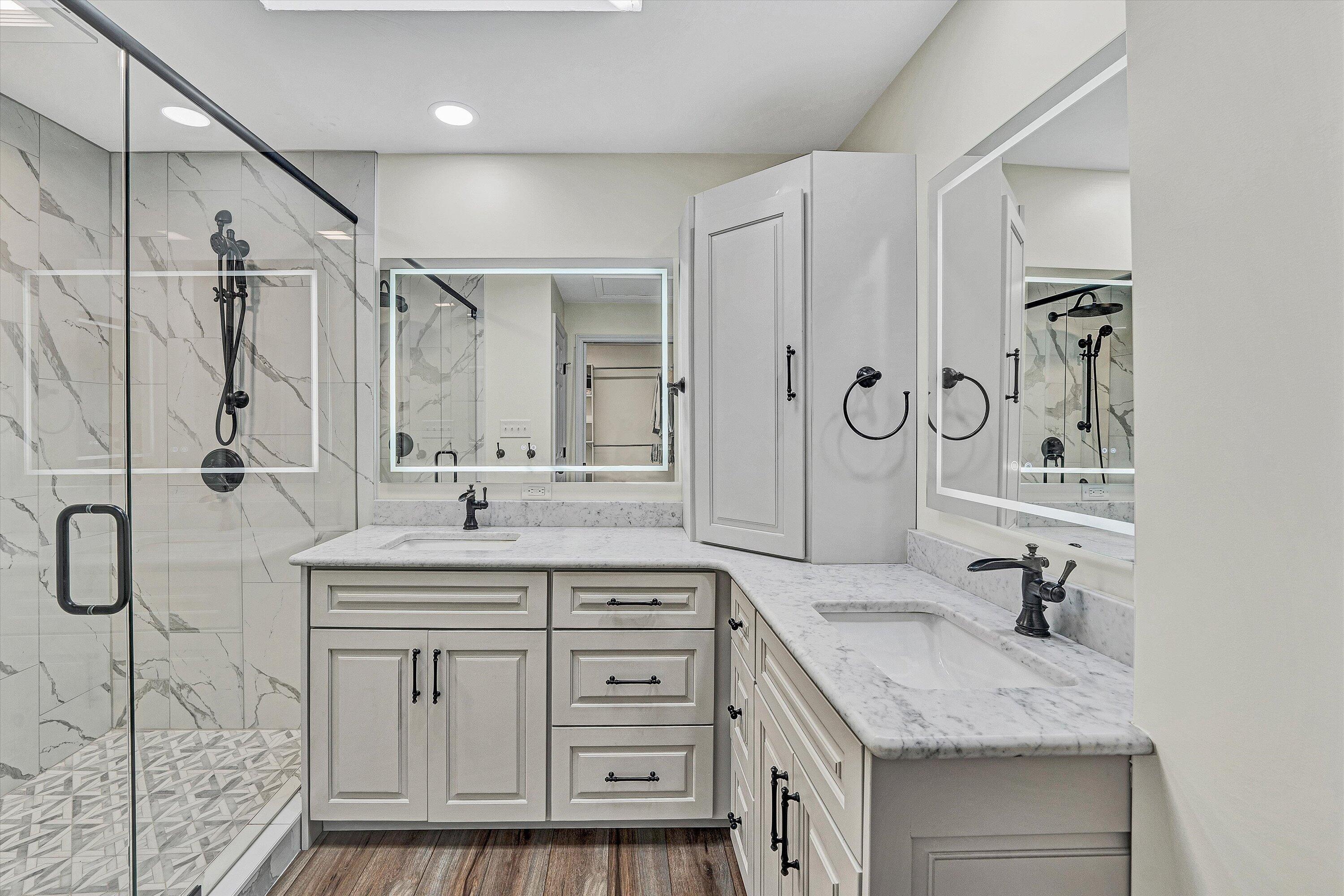 Moneta, Virginia, 24121, United States, 3 Bedrooms Bedrooms, ,3 BathroomsBathrooms,Residential,Active,1988476