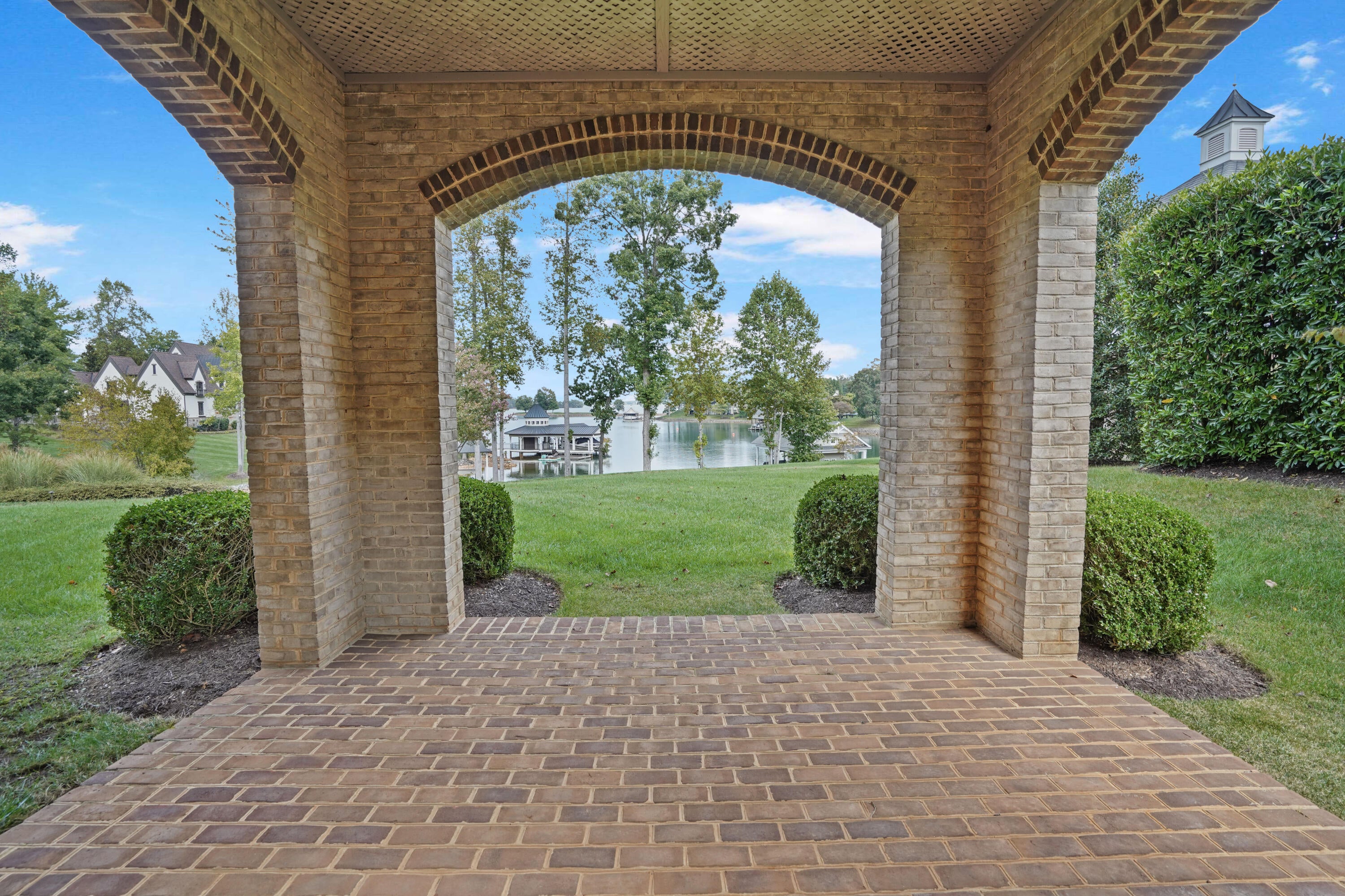 Penhook, Virginia, 24137, United States, 4 Bedrooms Bedrooms, ,5 BathroomsBathrooms,Residential,Active,1952443