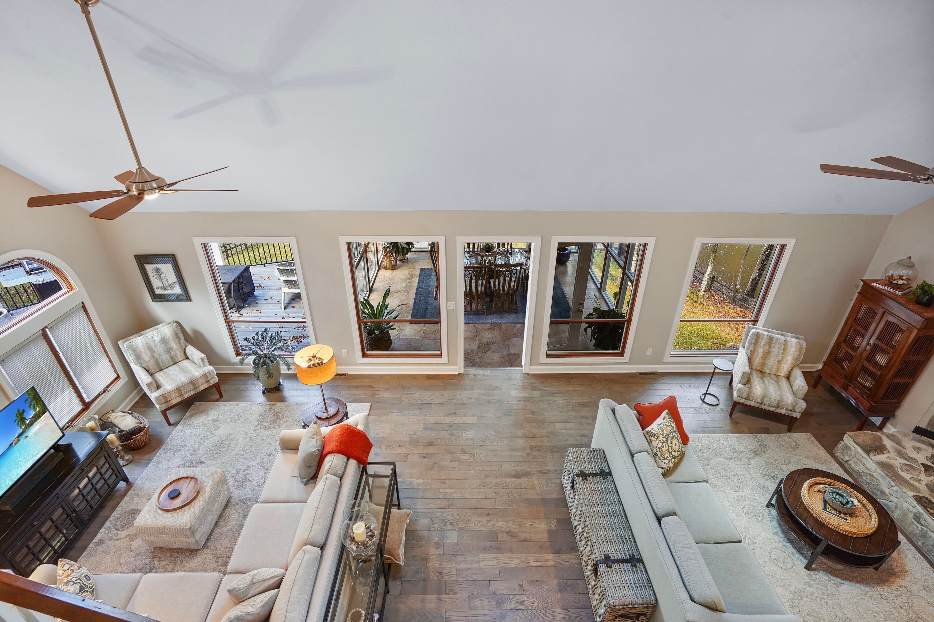 Moneta, Virginia, 24121, United States, 4 Bedrooms Bedrooms, ,4 BathroomsBathrooms,Residential,Active,1988441