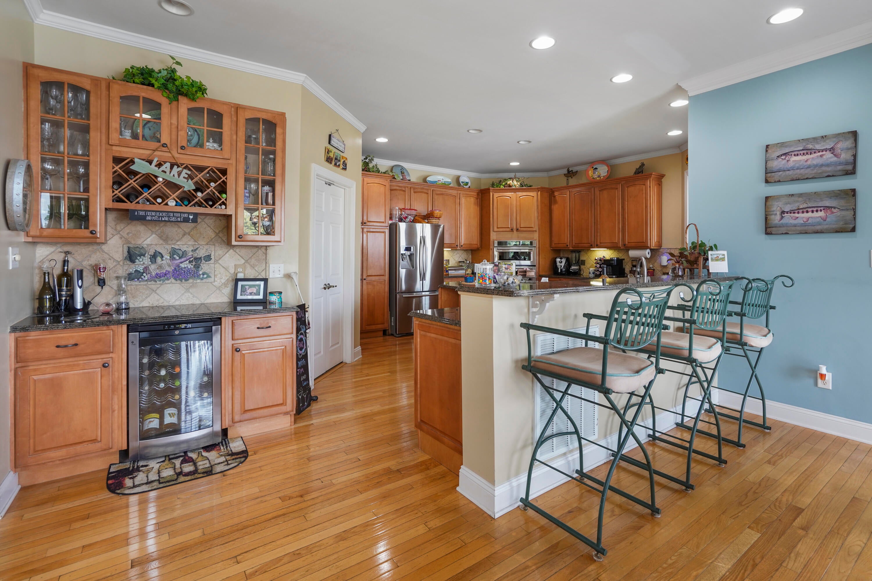 Moneta, Virginia, 24121, United States, 4 Bedrooms Bedrooms, ,4 BathroomsBathrooms,Residential,Active,1945250