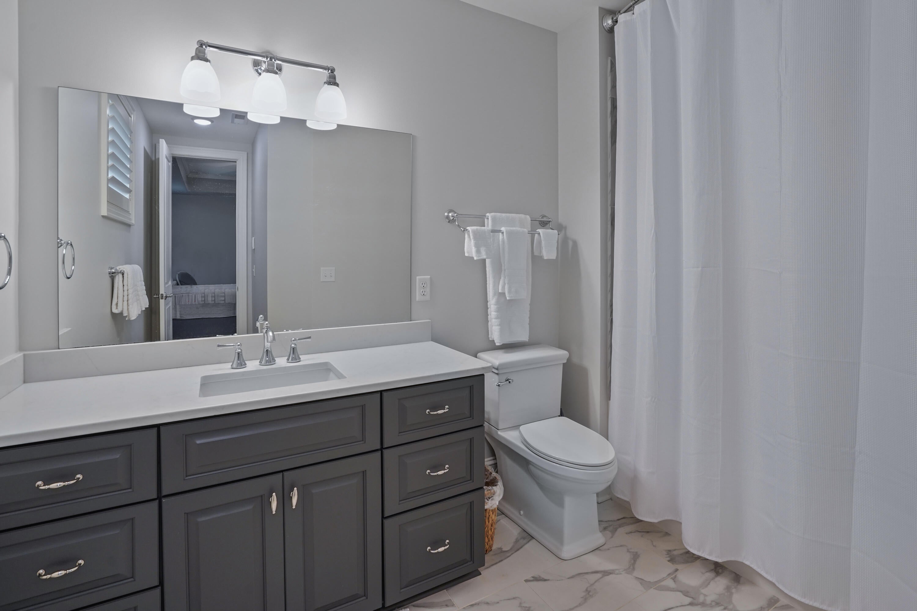 Penhook, Virginia, 24137, United States, 4 Bedrooms Bedrooms, ,5 BathroomsBathrooms,Residential,Active,1952443