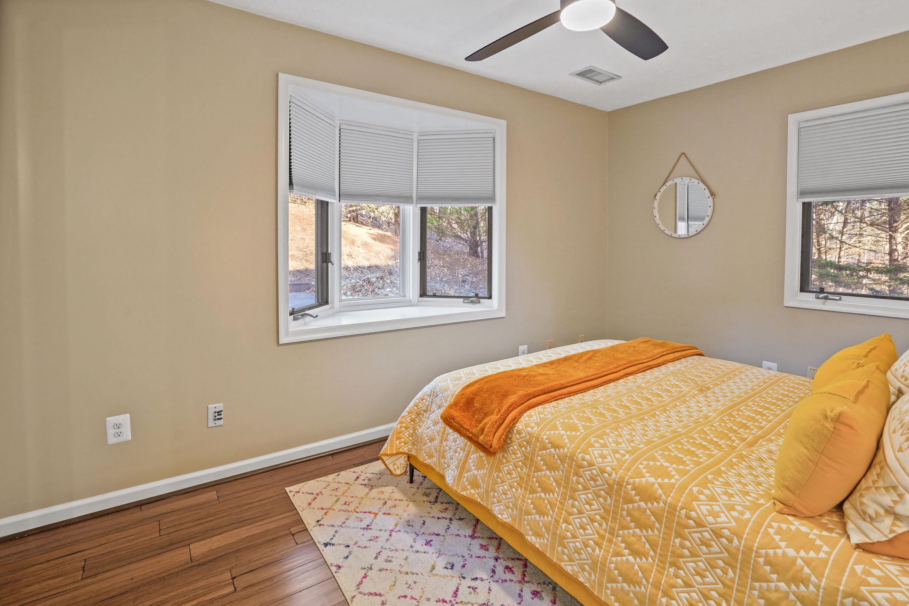 Moneta, Virginia, 24121, United States, 4 Bedrooms Bedrooms, ,3 BathroomsBathrooms,Residential,Active,2010155