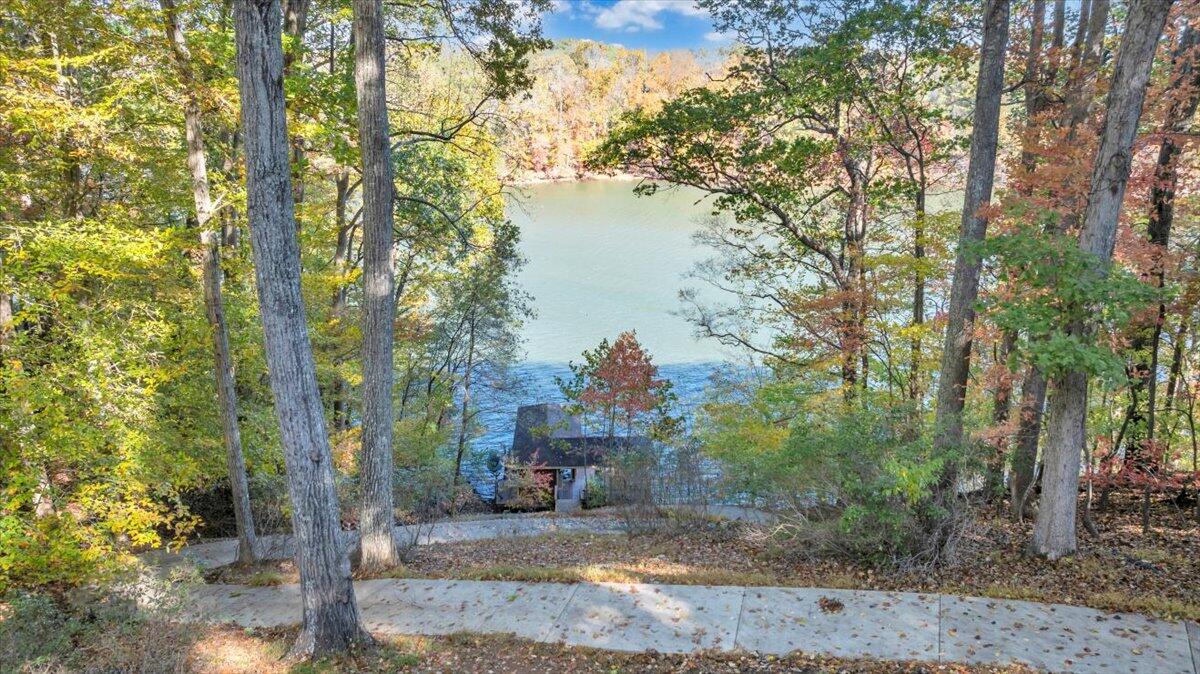 Wirtz, Virginia, 24184, United States, 4 Bedrooms Bedrooms, ,4 BathroomsBathrooms,Residential,Active,2007035