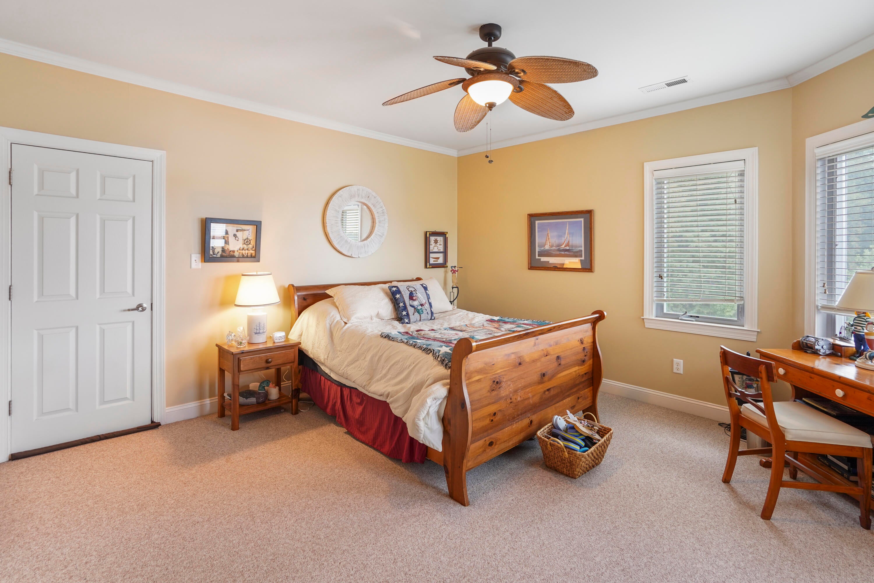 Moneta, Virginia, 24121, United States, 4 Bedrooms Bedrooms, ,4 BathroomsBathrooms,Residential,Active,1945250