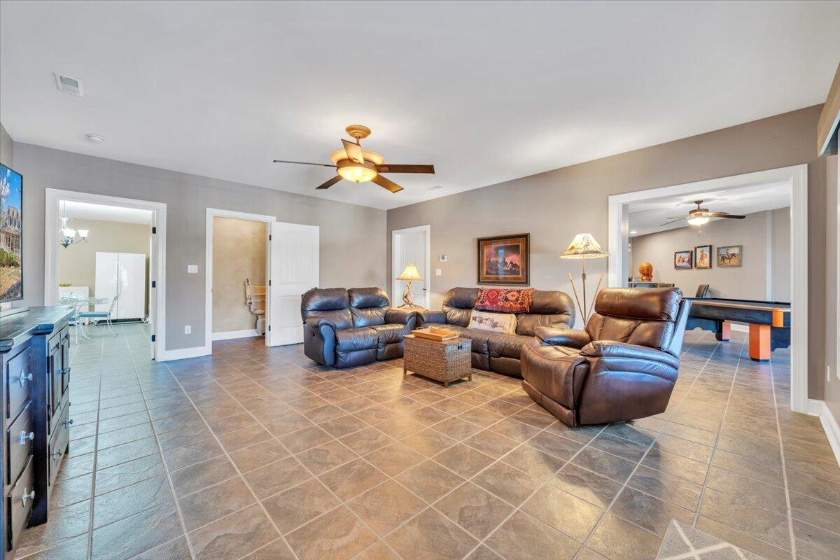 Roanoke, Virginia, 24014, United States, 4 Bedrooms Bedrooms, ,4 BathroomsBathrooms,Residential,Active,2001334