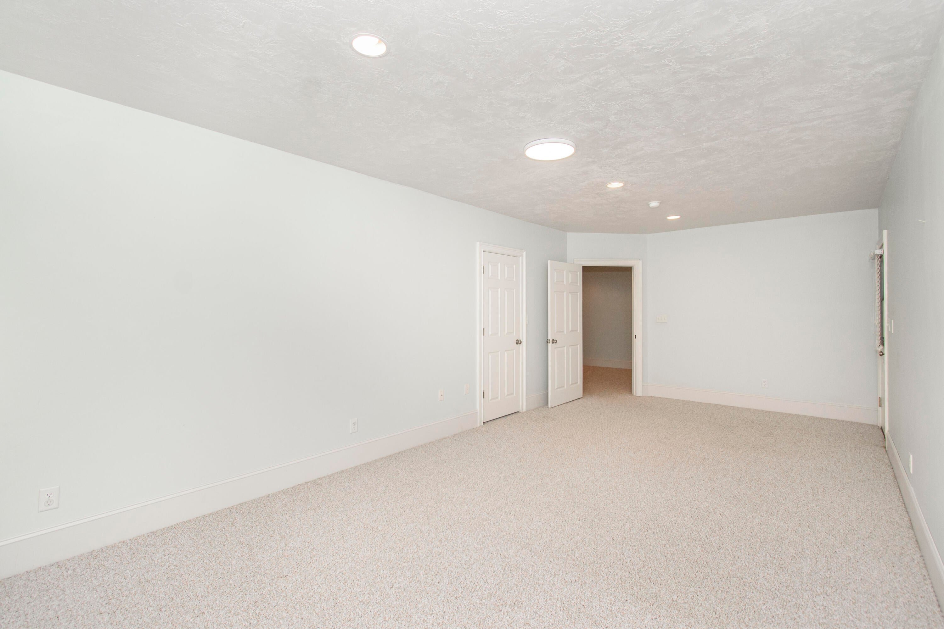 Catawba, Virginia, 24070, United States, 7 Bedrooms Bedrooms, ,6 BathroomsBathrooms,Residential,Active,1945254