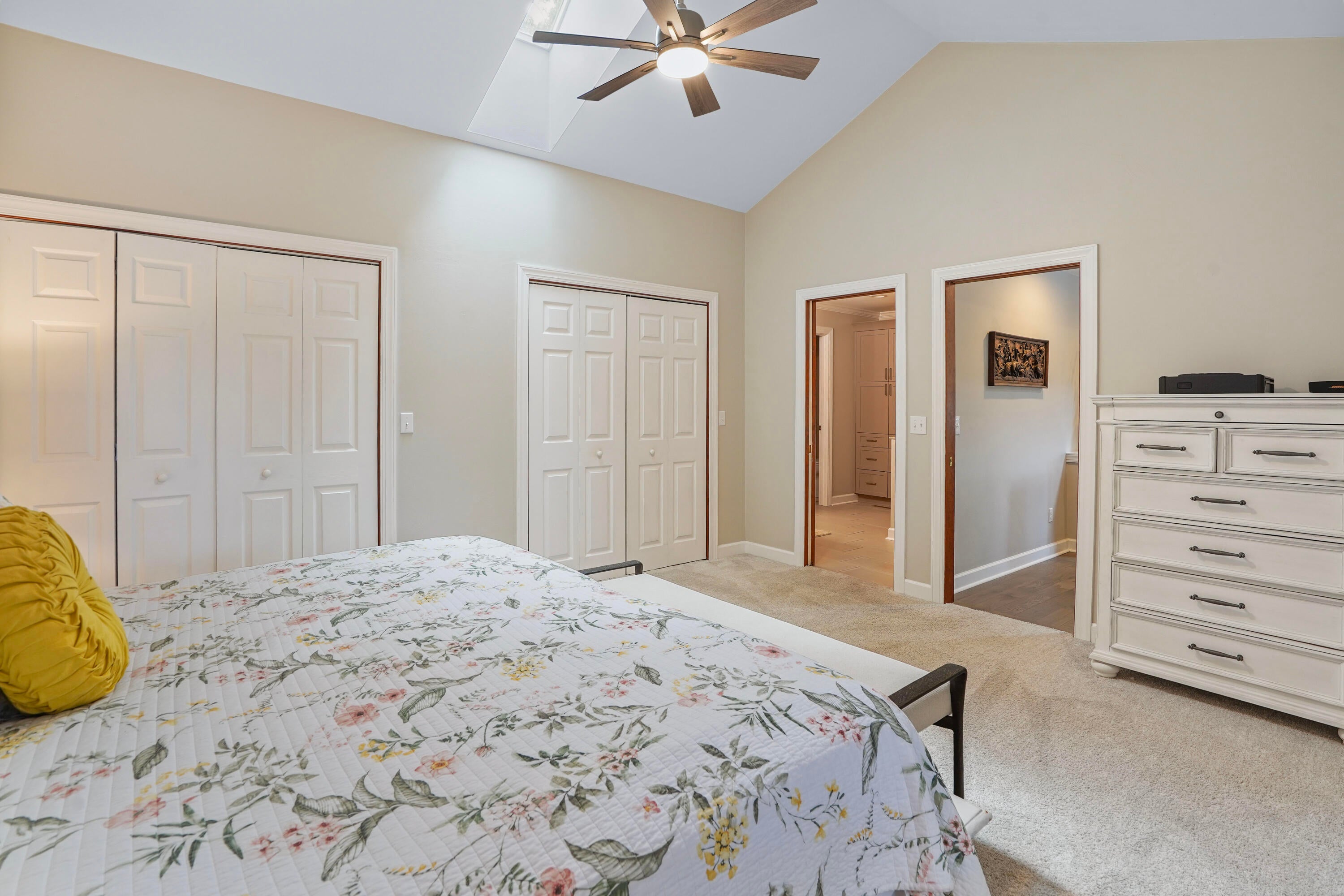 Moneta, Virginia, 24121, United States, 4 Bedrooms Bedrooms, ,4 BathroomsBathrooms,Residential,Active,1988441