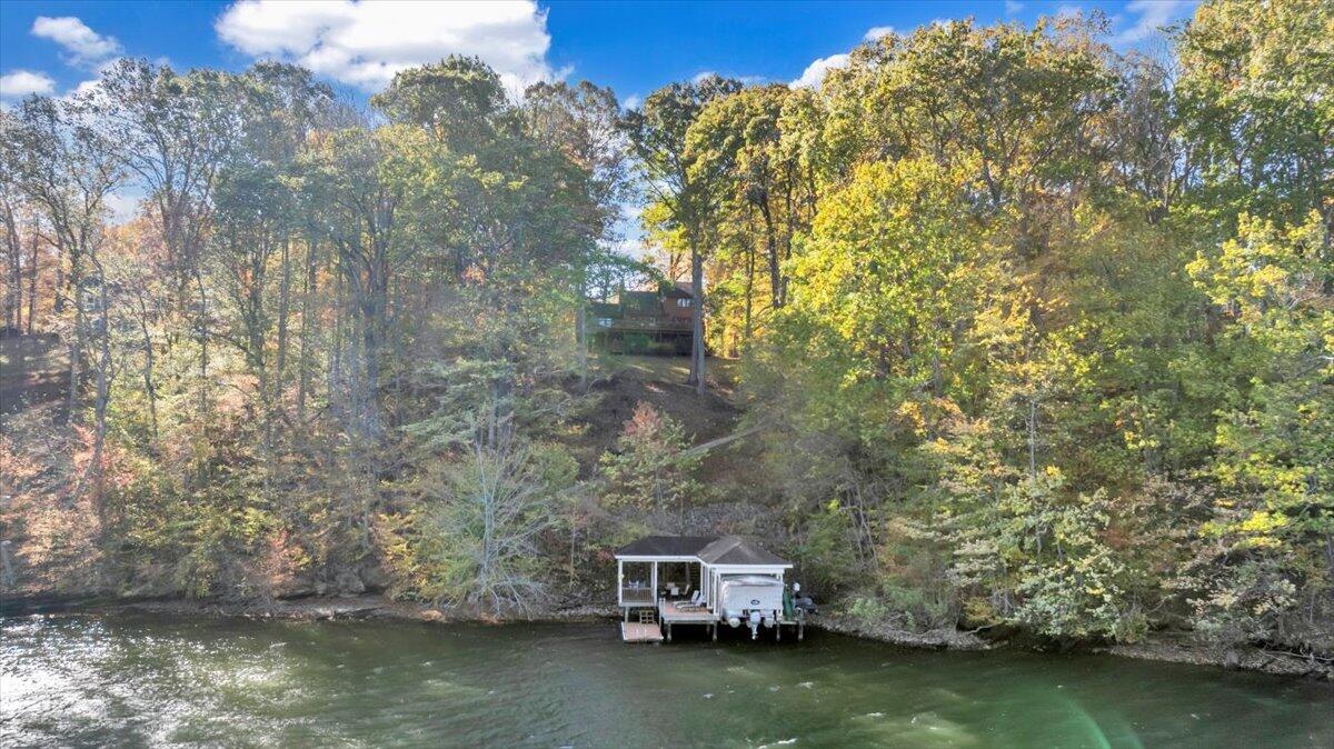 Wirtz, Virginia, 24184, United States, 4 Bedrooms Bedrooms, ,4 BathroomsBathrooms,Residential,Active,2007035