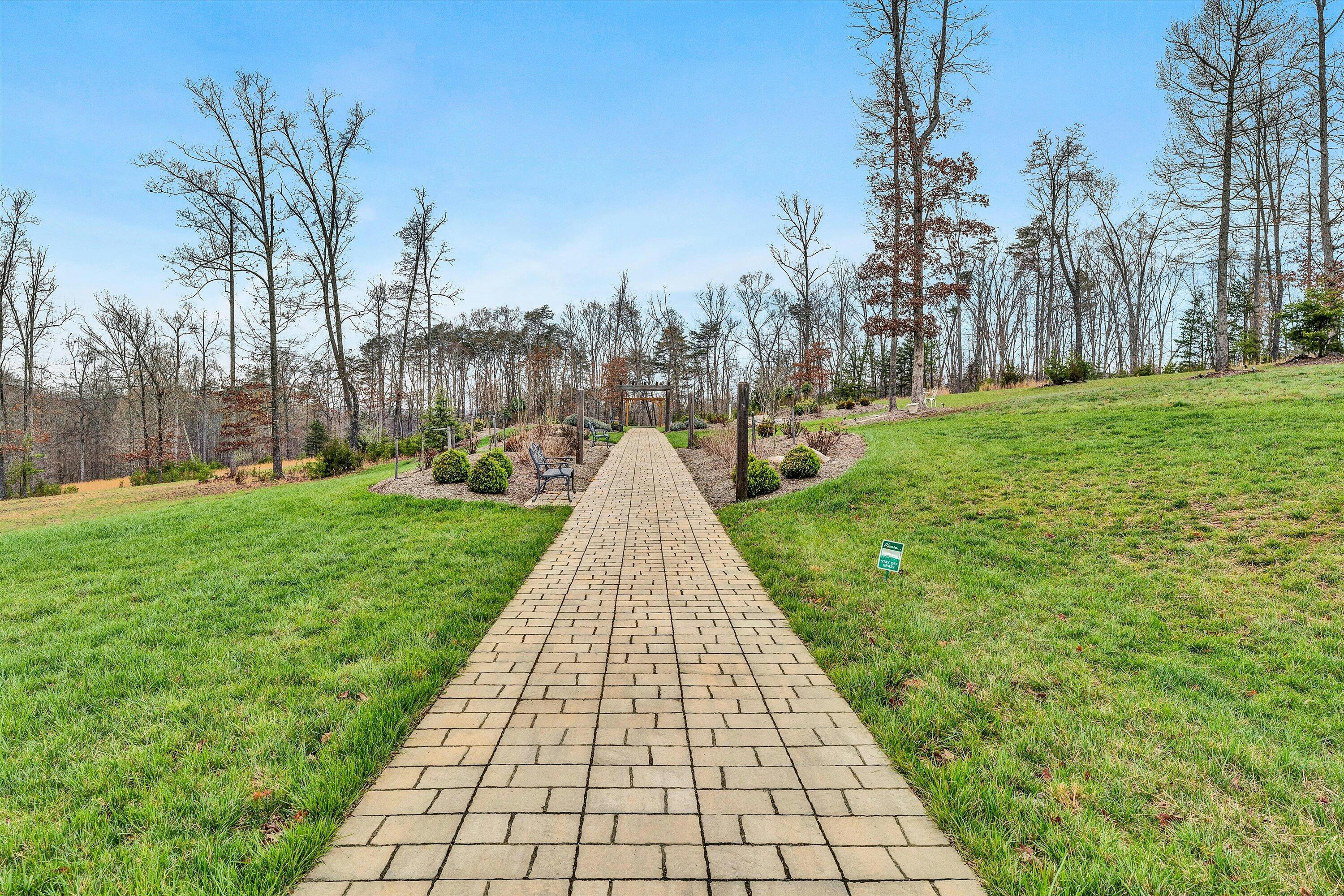 Wirtz, Virginia, 24184, United States, 3 Bedrooms Bedrooms, ,5 BathroomsBathrooms,Residential,Active,1756912