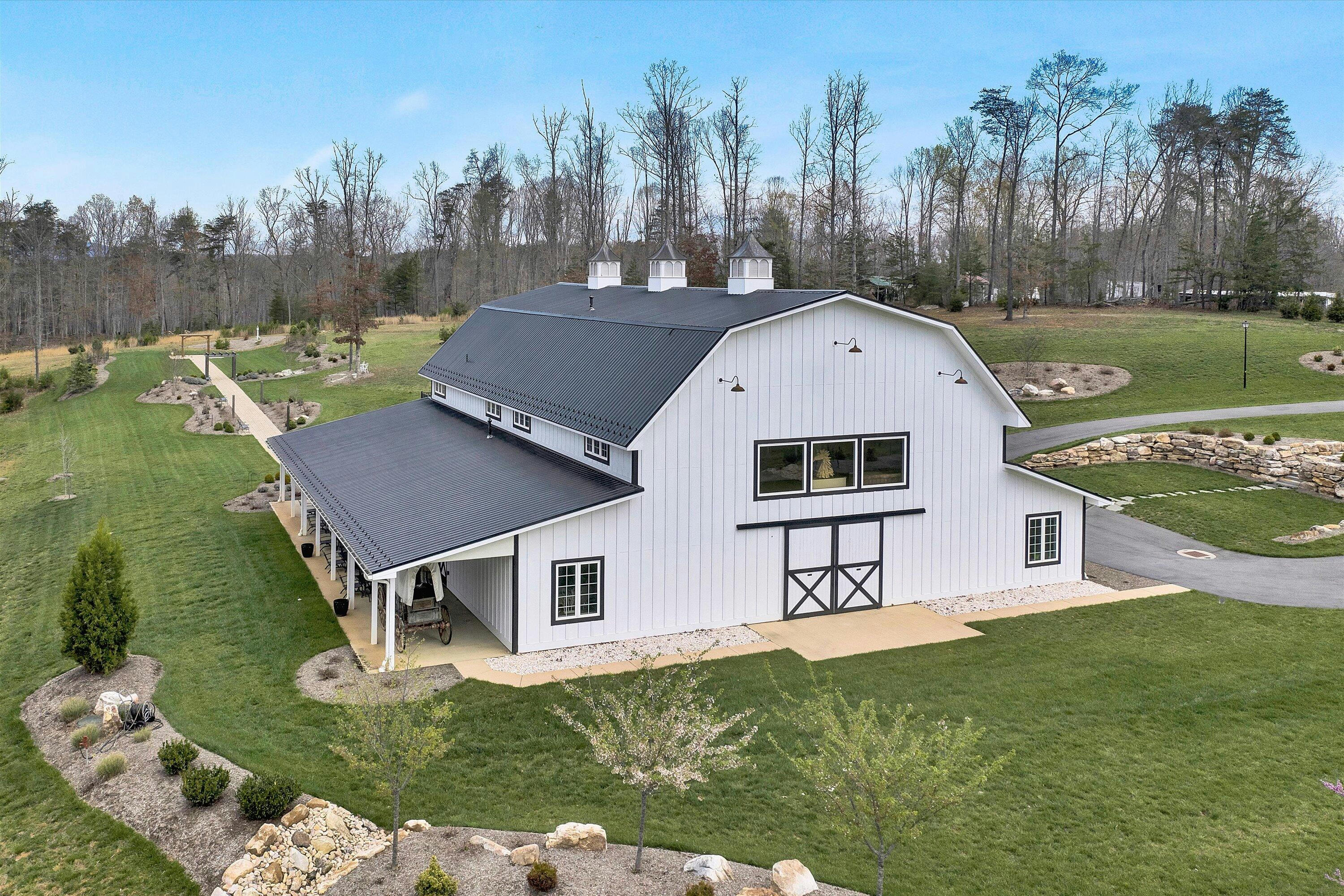 Wirtz, Virginia, 24184, United States, 3 Bedrooms Bedrooms, ,5 BathroomsBathrooms,Residential,Active,1756912