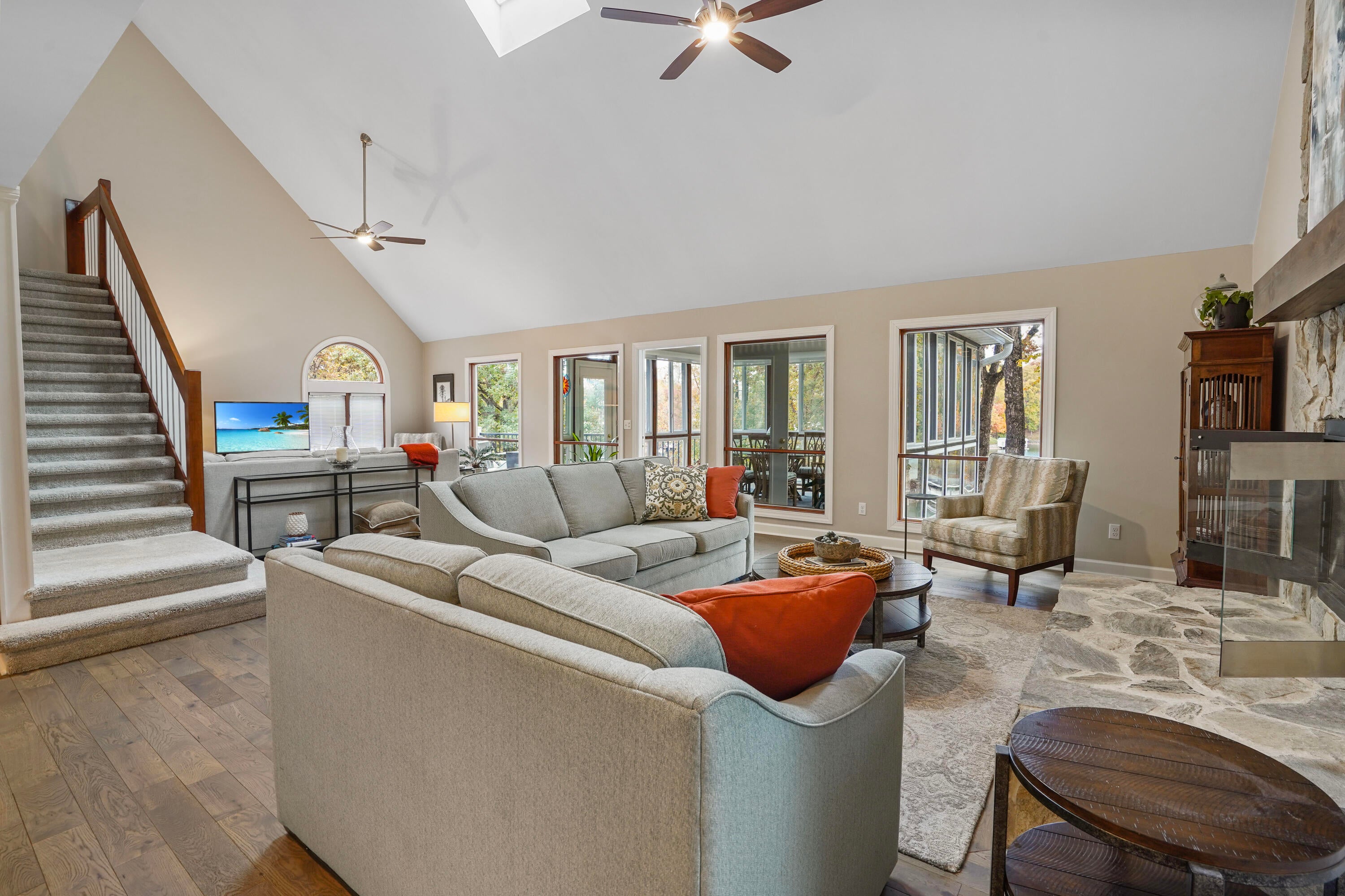 Moneta, Virginia, 24121, United States, 4 Bedrooms Bedrooms, ,4 BathroomsBathrooms,Residential,Active,1988441