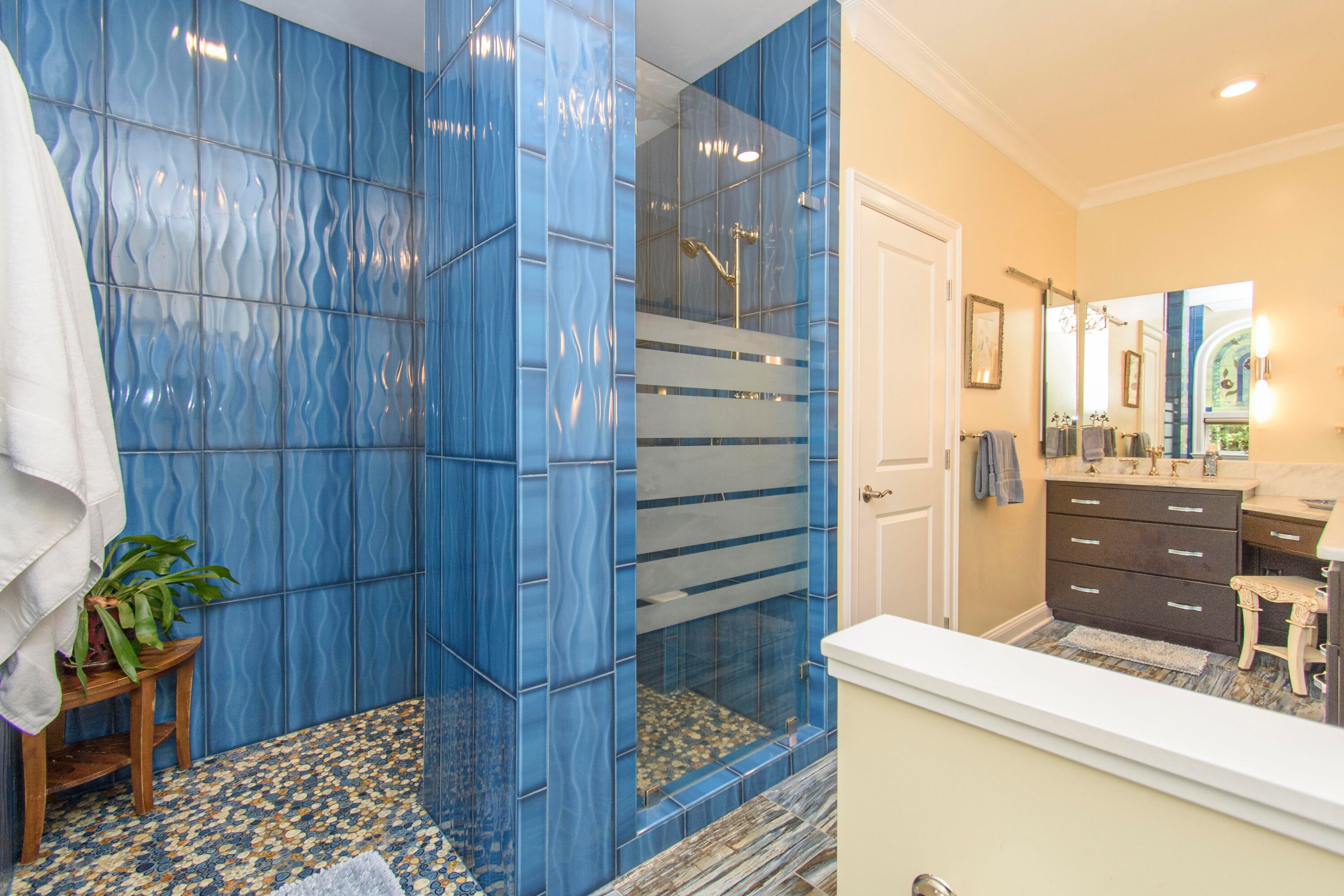 Catawba, Virginia, 24070, United States, 3 Bedrooms Bedrooms, ,3 BathroomsBathrooms,Residential,Active,1954423