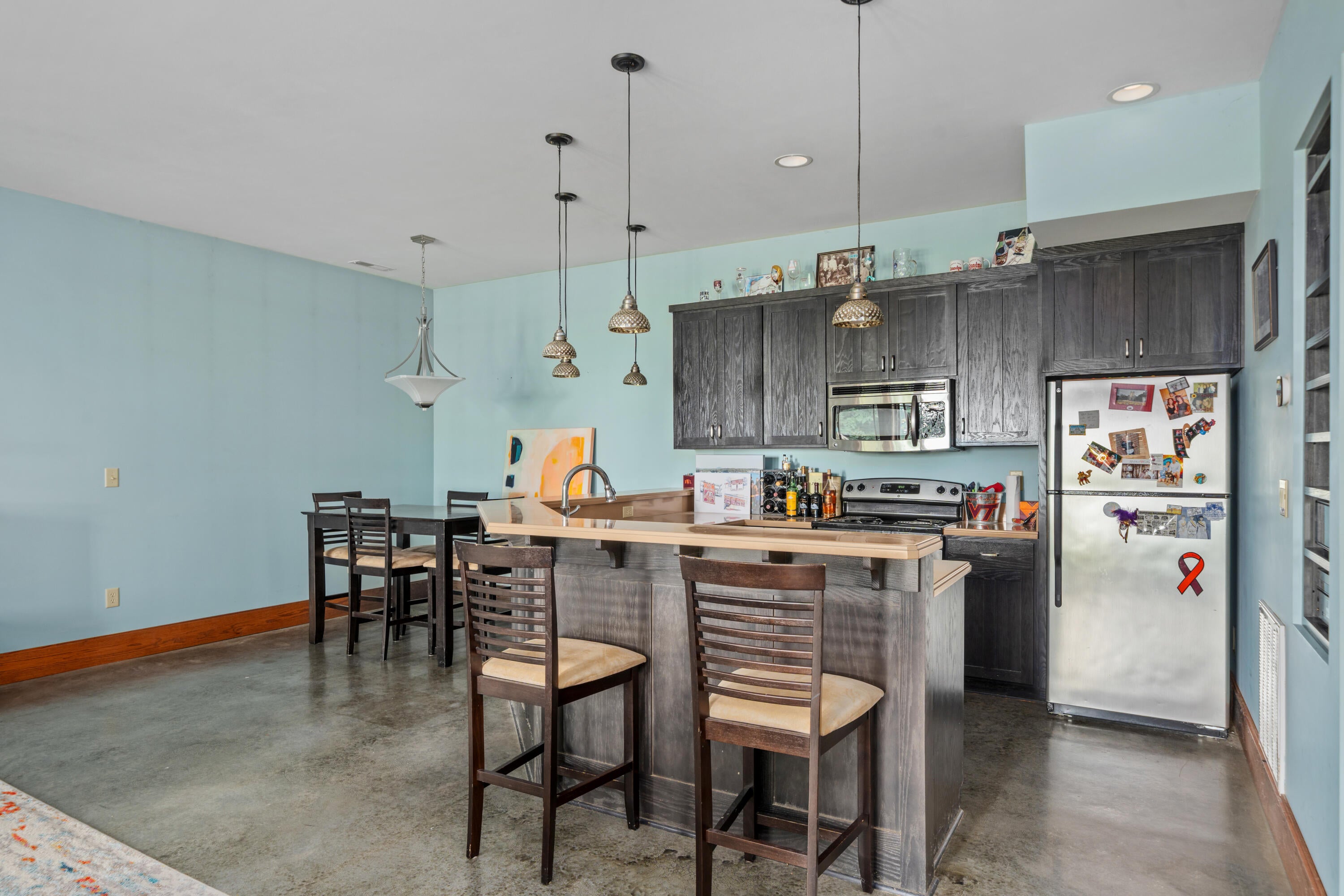 Bent Mountain, Virginia, 24059, United States, 5 Bedrooms Bedrooms, ,5 BathroomsBathrooms,Residential,Active,1941393