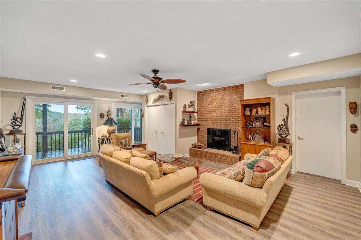 Wirtz, Virginia, 24184, United States, 4 Bedrooms Bedrooms, ,4 BathroomsBathrooms,Residential,Active,2007035