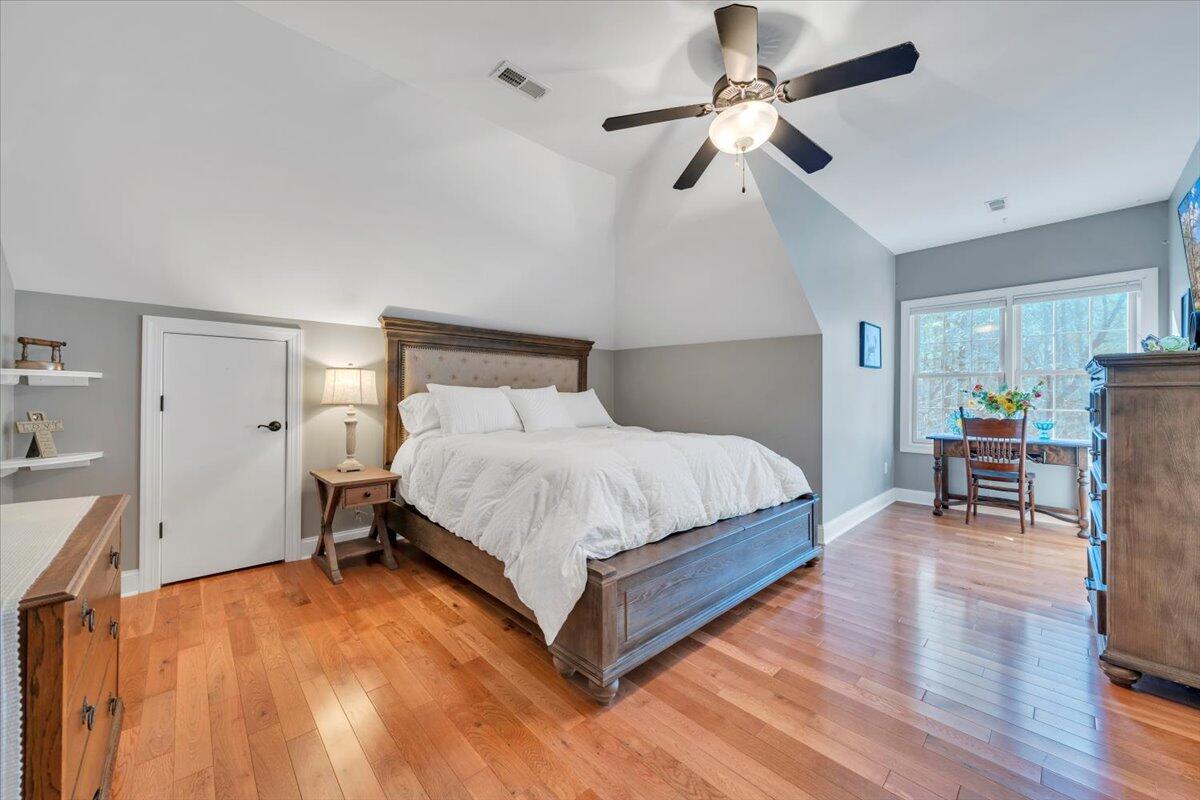 Roanoke, Virginia, 24014, United States, 4 Bedrooms Bedrooms, ,4 BathroomsBathrooms,Residential,Active,2001334