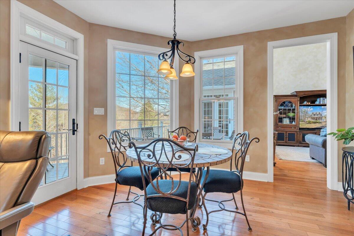 Roanoke, Virginia, 24014, United States, 4 Bedrooms Bedrooms, ,4 BathroomsBathrooms,Residential,Active,2001334