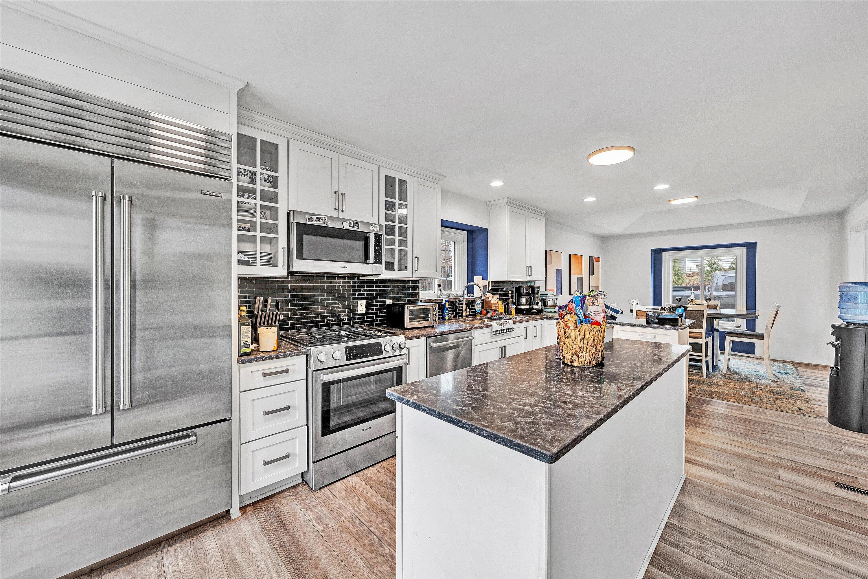 Wirtz, Virginia, 24184, United States, 5 Bedrooms Bedrooms, ,4 BathroomsBathrooms,Residential,Active,1998599