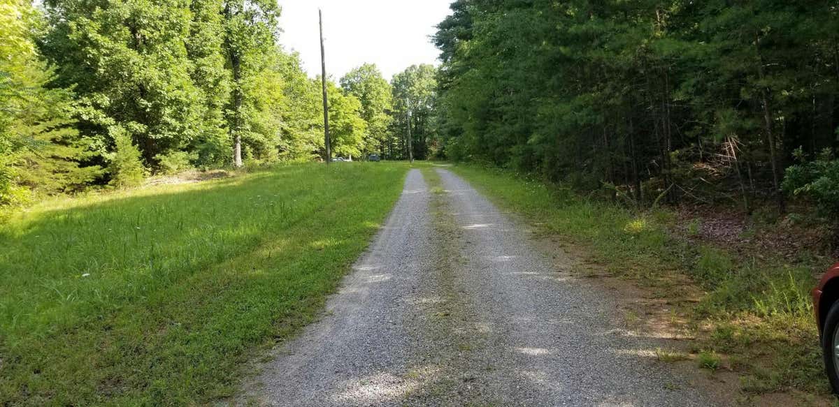 0 MARKS PATH, HENRY, VA 24102, photo 1 of 14