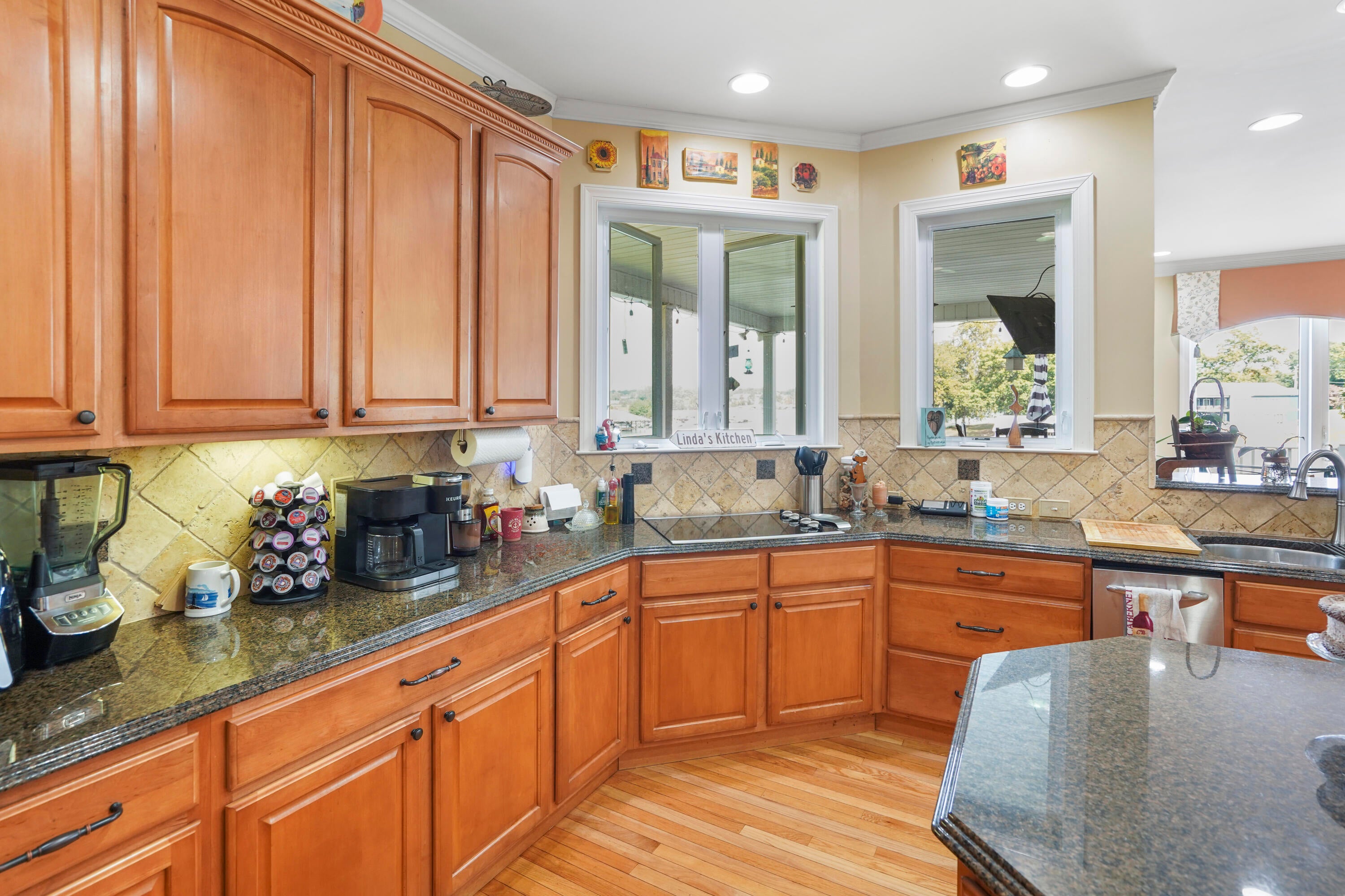 Moneta, Virginia, 24121, United States, 4 Bedrooms Bedrooms, ,4 BathroomsBathrooms,Residential,Active,1945250