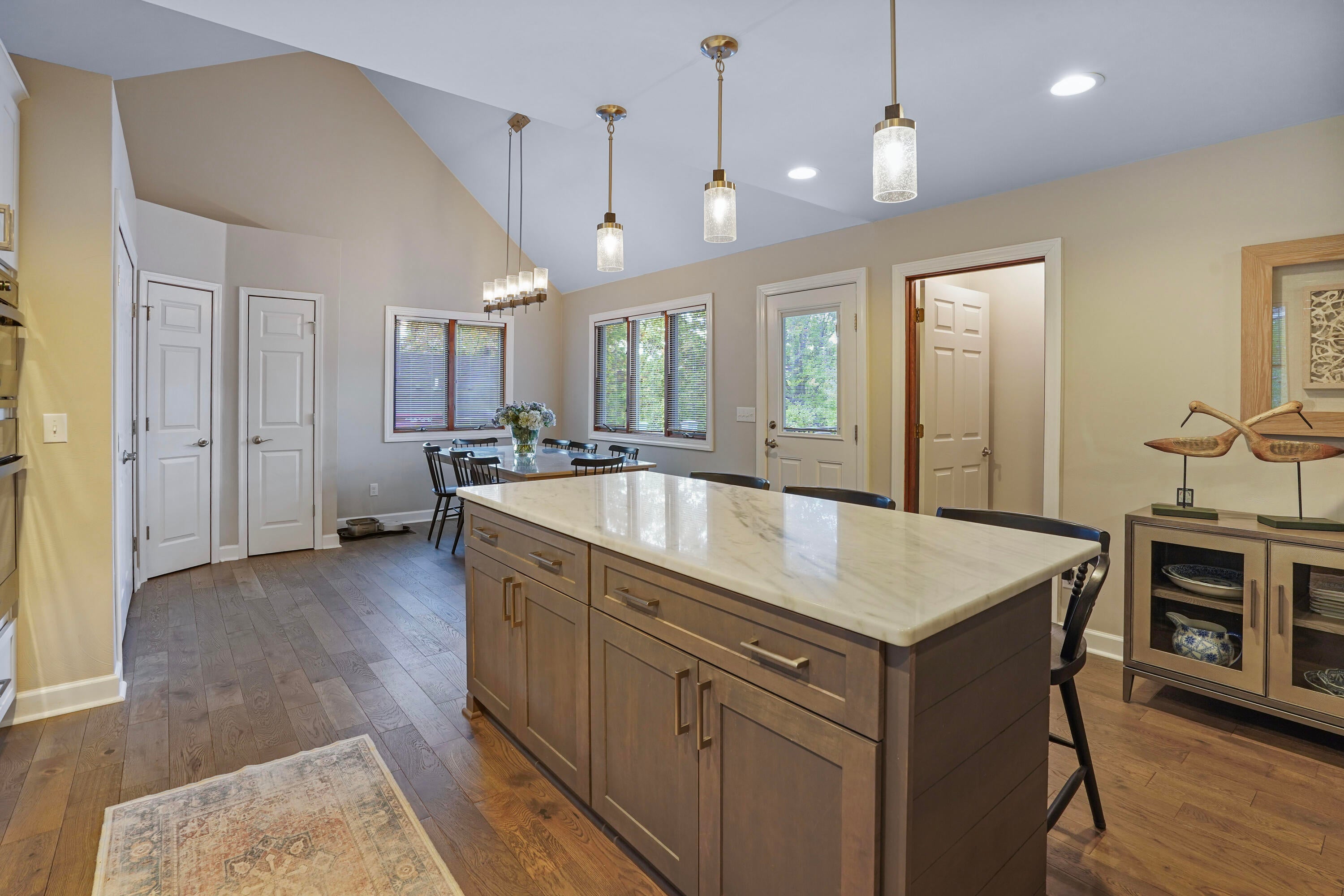 Moneta, Virginia, 24121, United States, 4 Bedrooms Bedrooms, ,4 BathroomsBathrooms,Residential,Active,1988441