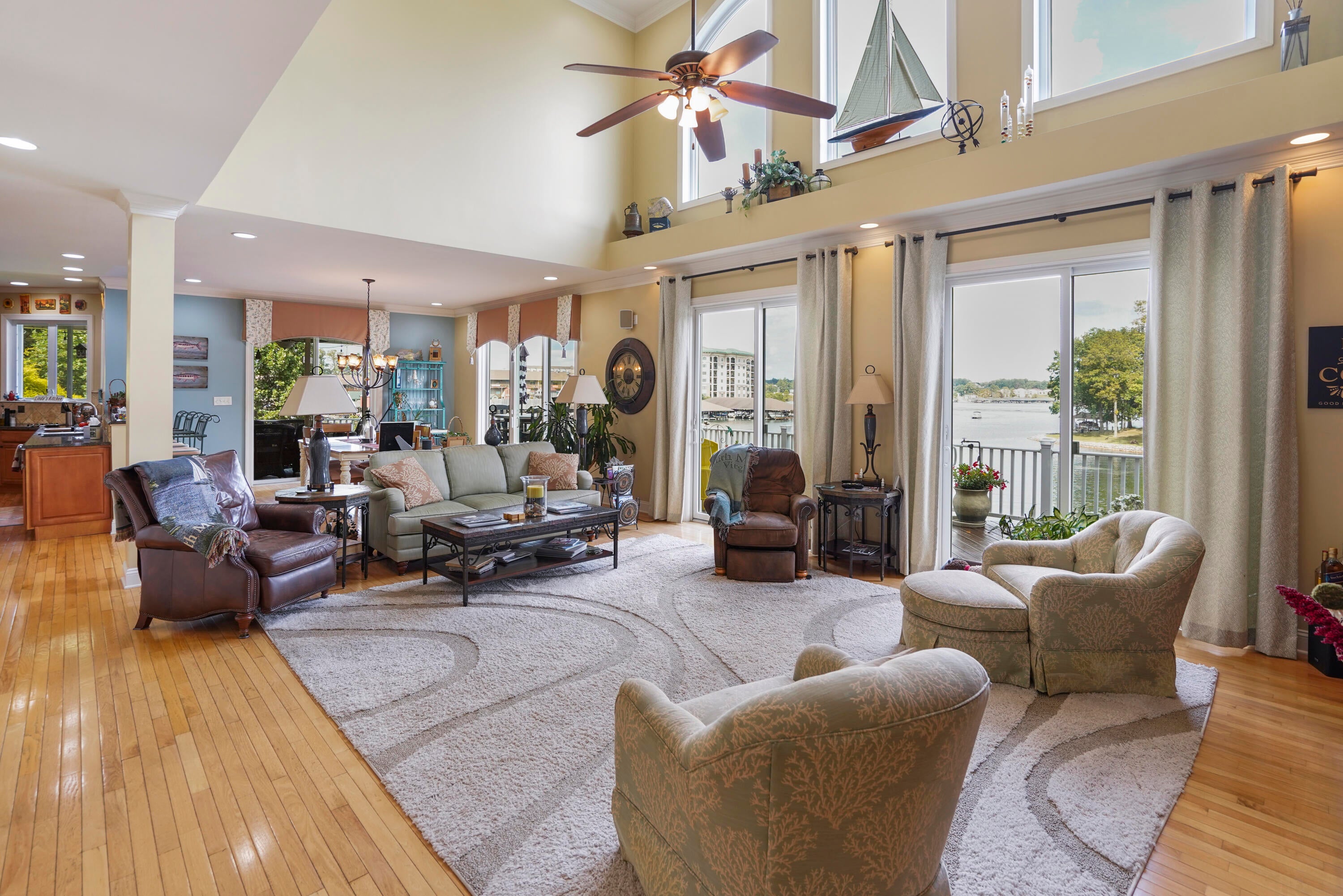 Moneta, Virginia, 24121, United States, 4 Bedrooms Bedrooms, ,4 BathroomsBathrooms,Residential,Active,1945250