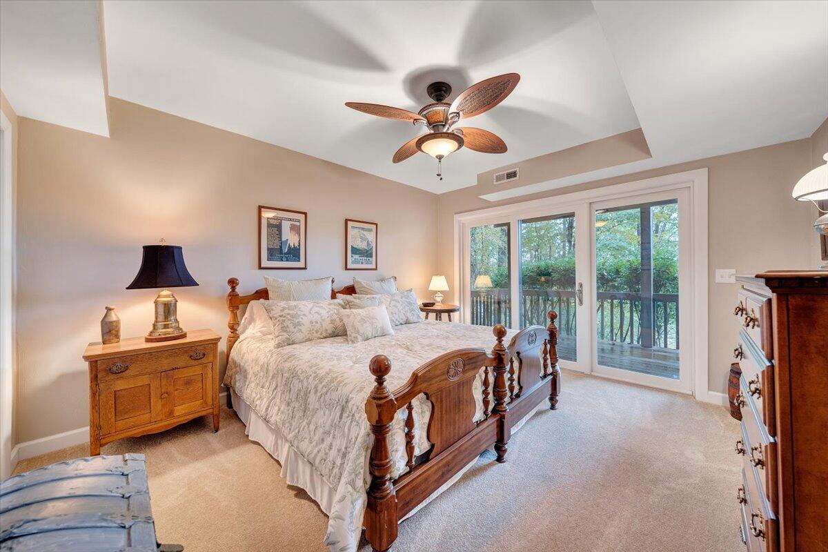 Wirtz, Virginia, 24184, United States, 4 Bedrooms Bedrooms, ,4 BathroomsBathrooms,Residential,Active,2007035