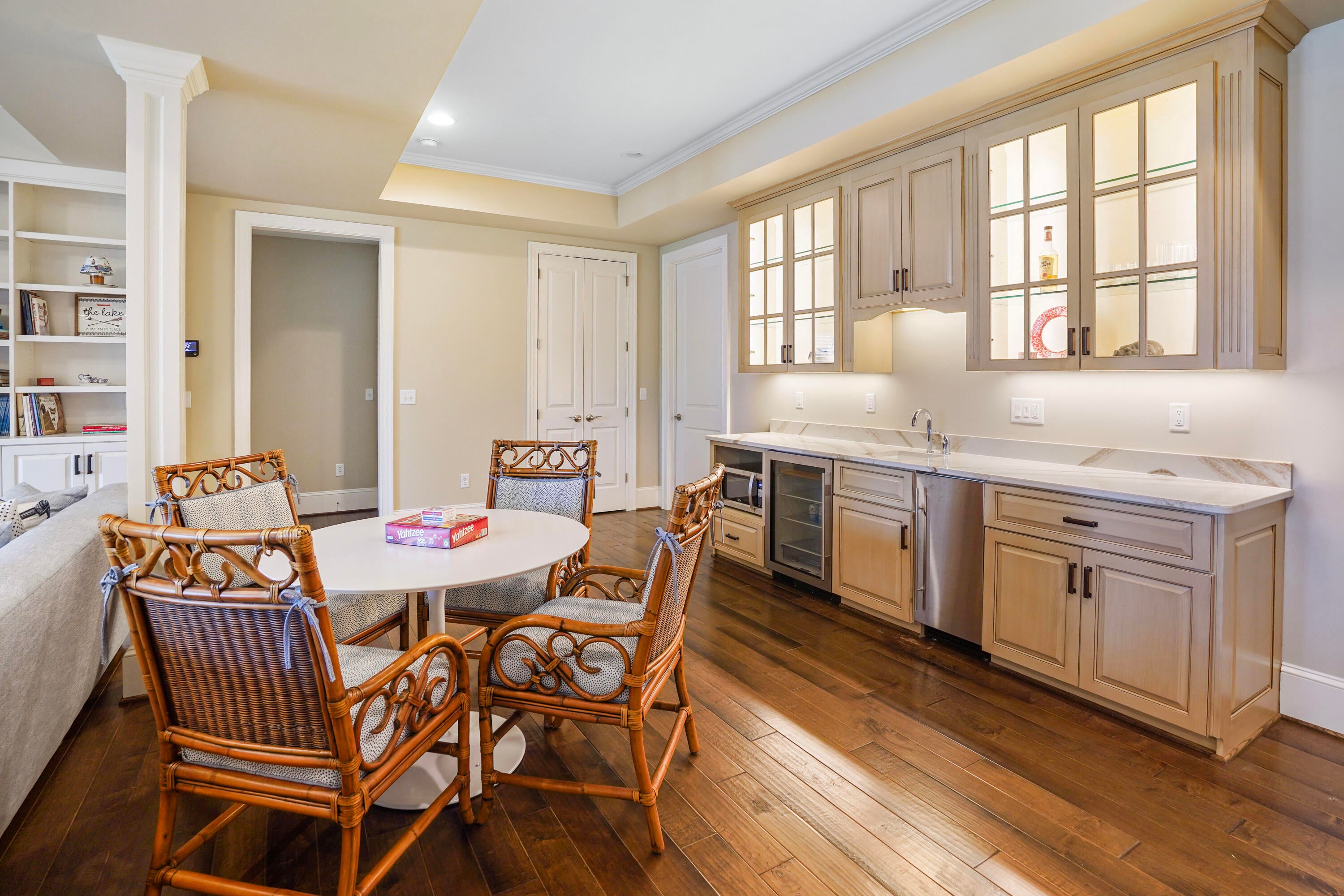 Penhook, Virginia, 24137, United States, 4 Bedrooms Bedrooms, ,5 BathroomsBathrooms,Residential,Active,1952443